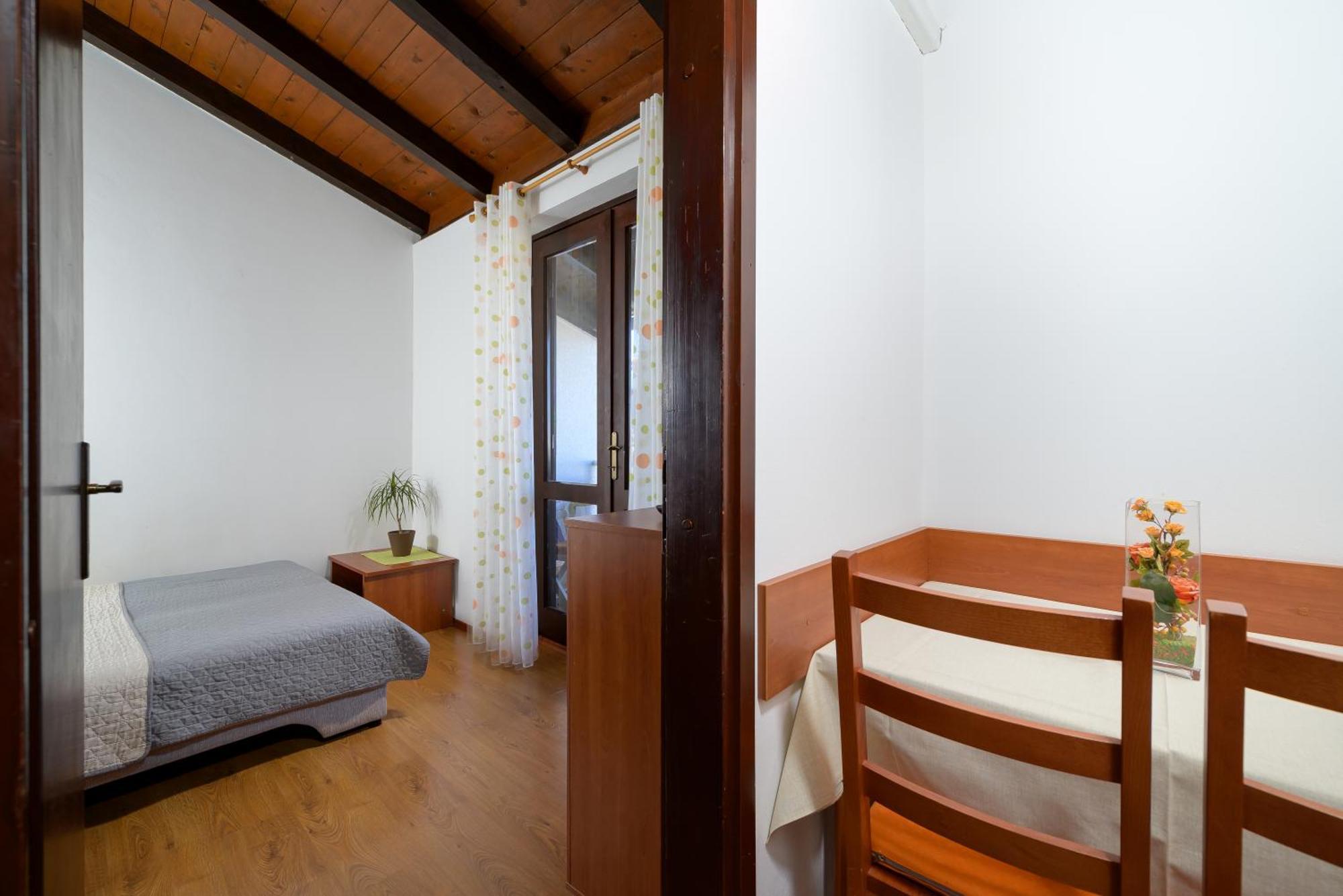 Apartment Pinjola Porec Exterior photo