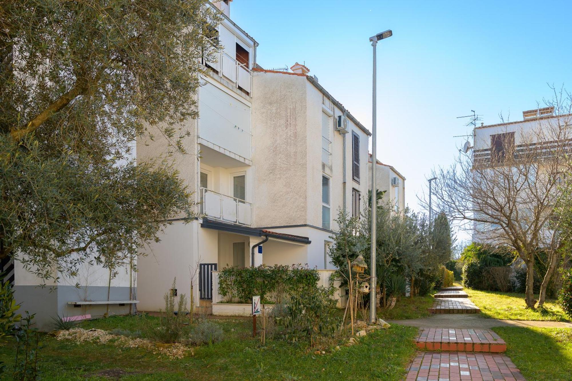 Apartment Pinjola Porec Exterior photo